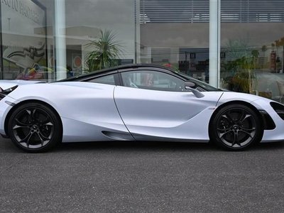 MCLAREN 720S - 6