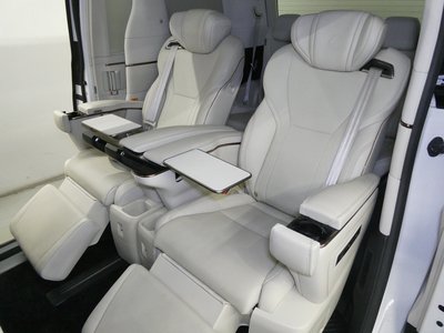 صورة مصغرة 25 لـ 2024 Lexus LM