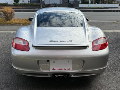 PORSCHE CAYMAN - 8