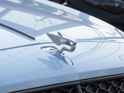 صورة 7 لـ 2025 Bentley FLYING SPUR