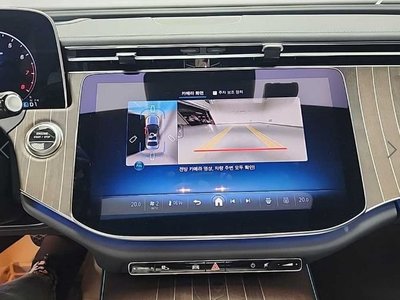 2025 Mercedes-BENZ E-CLASS photo 10