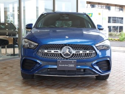 2025 Mercedes-BENZ GLA 照片 2