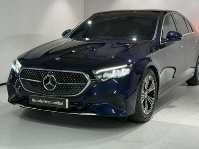 MERCEDES-BENZ E-CLASS - 1