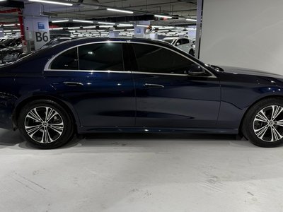 MERCEDES-BENZ E-CLASS - 9