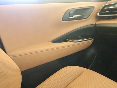 صورة مصغرة 16 لـ 2024 Toyota CROWN SPORT