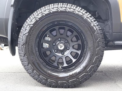 2024 Toyota LAND CRUISER 250 photo 3