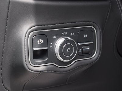 2026 Mercedes-BENZ G-CLASS AMG — миниатюра 12