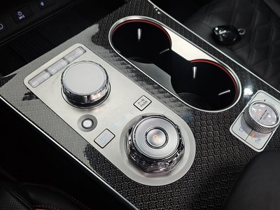 صورة مصغرة 12 لـ 2024 Genesis GV80 COUPE