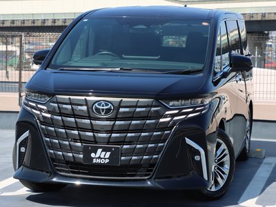 2026 Toyota ALPHARD — фото 4