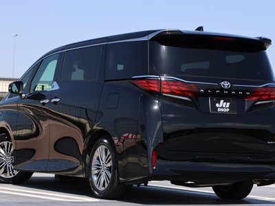 2026 Toyota ALPHARD — миниатюра 24