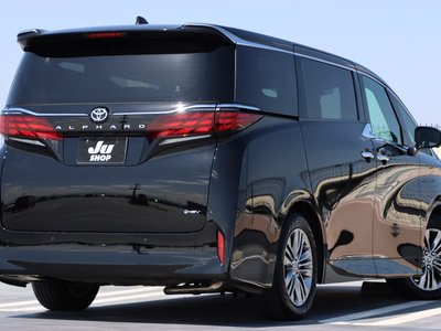 2026 Toyota ALPHARD — миниатюра 19