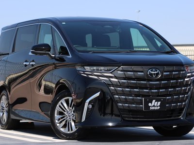 2026 Toyota ALPHARD — фото 5