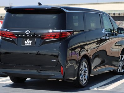2026 Toyota ALPHARD — миниатюра 18