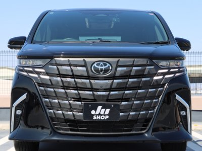 2026 Toyota ALPHARD — фото 9
