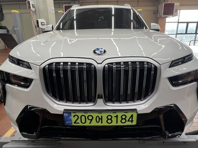 BMW X7 - 1