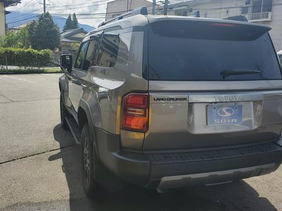 TOYOTA LAND CRUISER 250 - 4