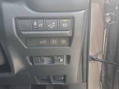 TOYOTA LAND CRUISER 250 - 7