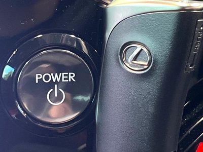 2023 Lexus NX — миниатюра 30