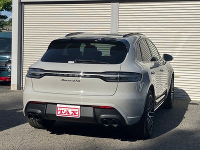 2023 Porsche MACAN — фото 2