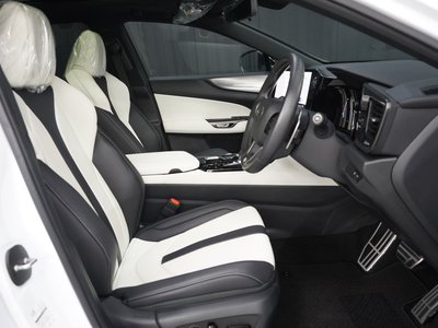 2023 Lexus NX — миниатюра 9