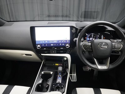 2023 Lexus NX — миниатюра 15