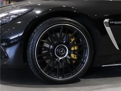 MERCEDES-BENZ GT AMG - 7