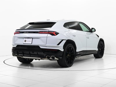 LAMBORGHINI URUS - 8