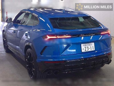 LAMBORGHINI URUS - 2