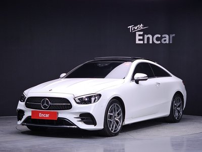 MERCEDES-BENZ E-CLASS - 1