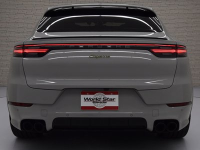 2023 Porsche CAYENNE 照片 8