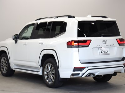2025 Toyota LAND CRUISER 300 — миниатюра 29