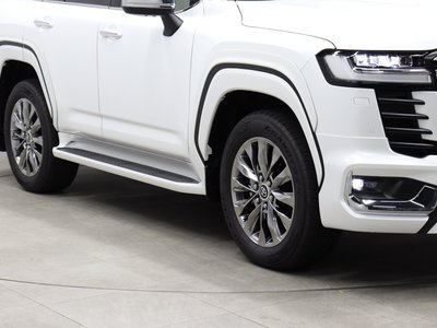 2025 Toyota LAND CRUISER 300 — миниатюра 20