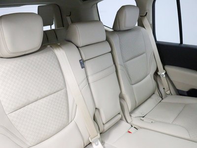 2025 Toyota LAND CRUISER 300 — миниатюра 76