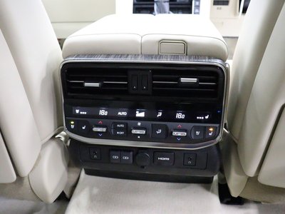 2025 Toyota LAND CRUISER 300 — миниатюра 77