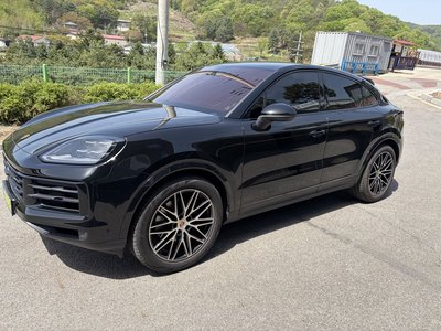 صورة 2 لـ 2025 Porsche CAYENNE