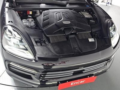 PORSCHE CAYENNE - 7