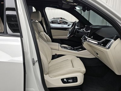 2025 BMW X5 缩略图 17