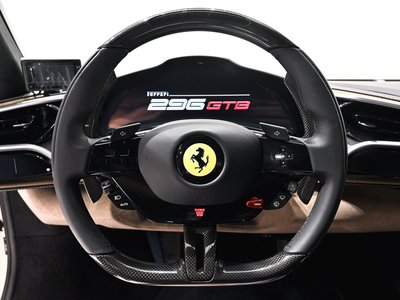 FERRARI 296 - 10