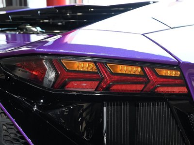 صورة مصغرة 21 لـ 2022 Lamborghini AVENTADOR