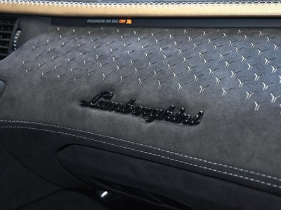 صورة مصغرة 38 لـ 2022 Lamborghini AVENTADOR