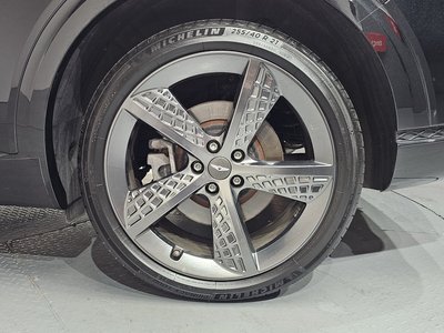 صورة 6 لـ 2021 Genesis GV70