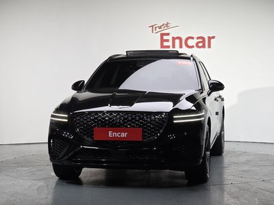 صورة 2 لـ 2021 Genesis GV70