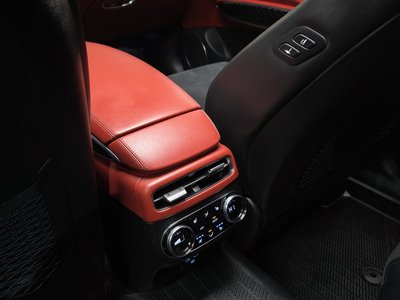 صورة مصغرة 18 لـ 2021 Genesis GV70