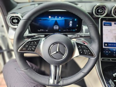 2026 Mercedes-BENZ GLC — фото 8