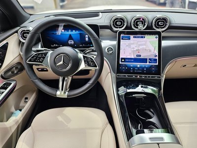 2026 Mercedes-BENZ GLC — фото 5