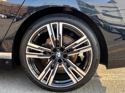 BMW 7 SERIES - 6