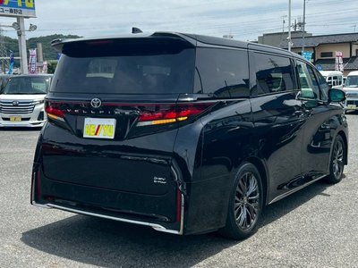 TOYOTA VELLFIRE - 3