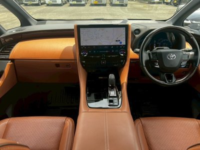 TOYOTA VELLFIRE - 4