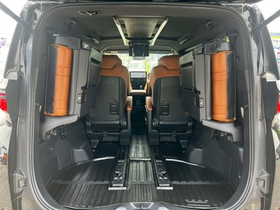 صورة مصغرة 25 لـ 2024 Toyota VELLFIRE
