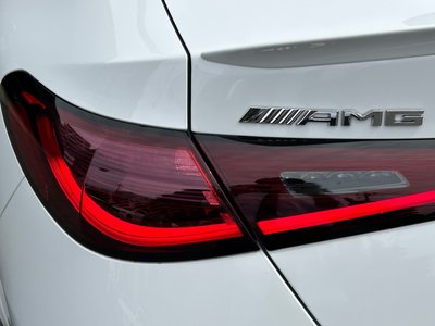 MERCEDES-BENZ GLC AMG - 9